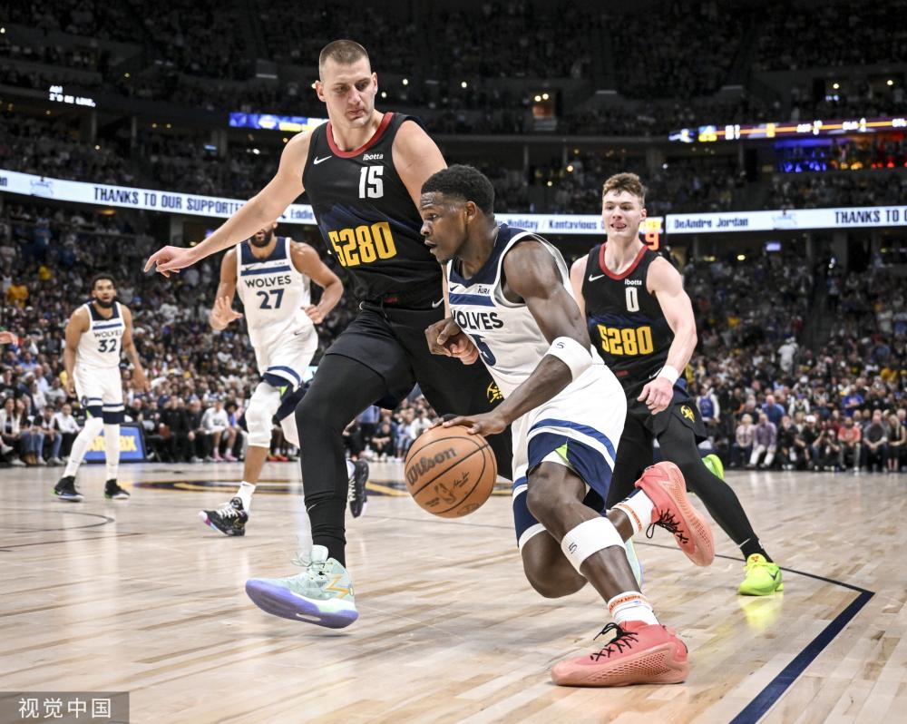 关系中一个 关系中一个