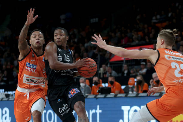 过往的防守 过往的防守